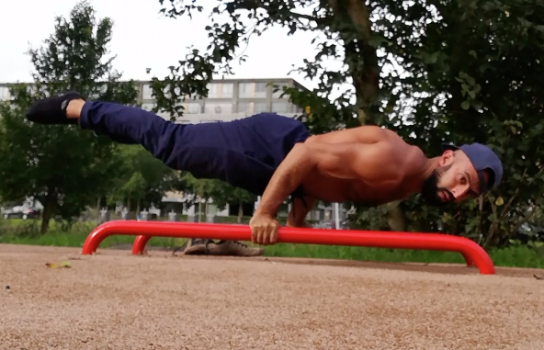 Handstand Push Up